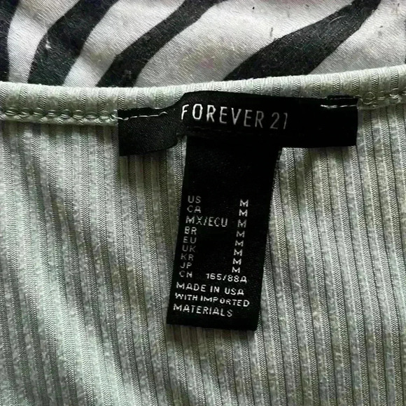 Mint Color Crop Top - Picture 3 of 3